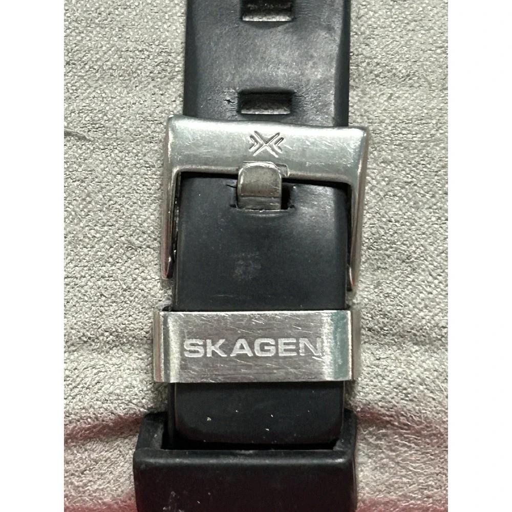 Skagen Womens 235SSR Quartz Watch‎ Original Band New Battery